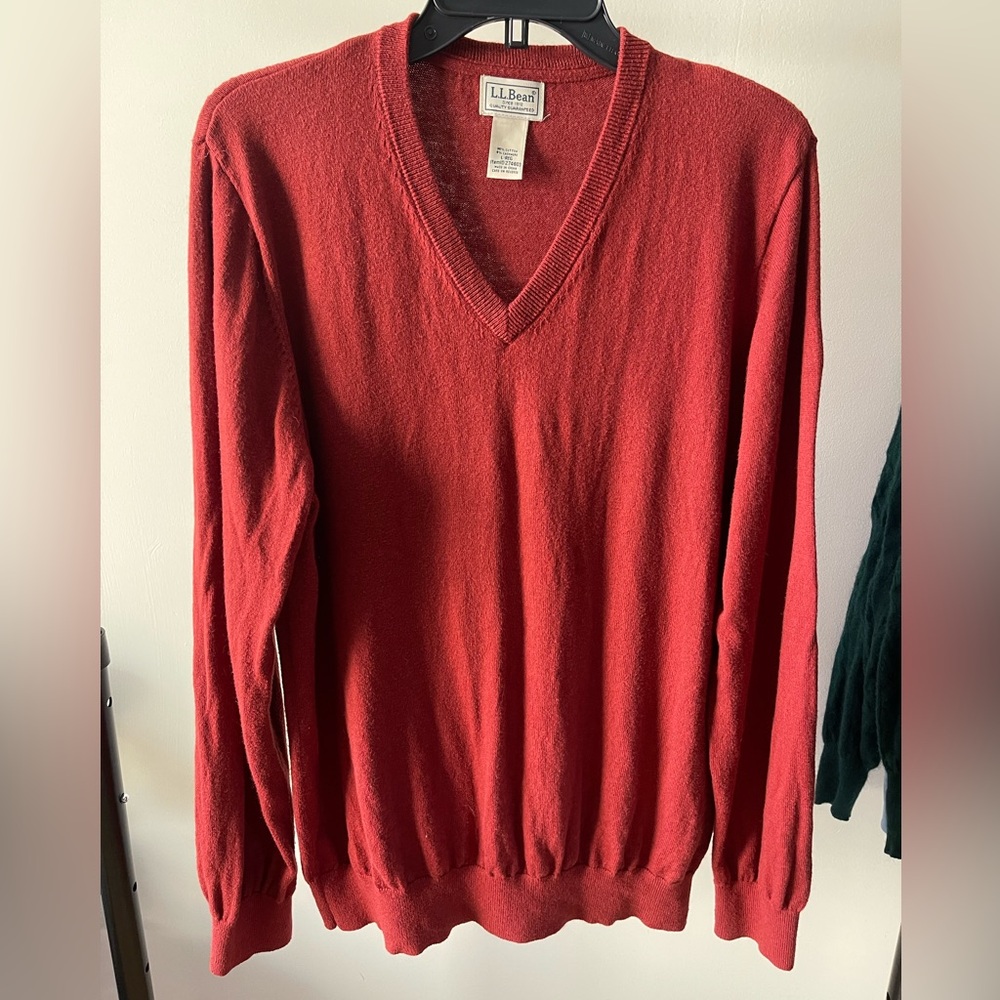 L.L.Bean Cotton Cashmere Red V-Neck Sweater size Large